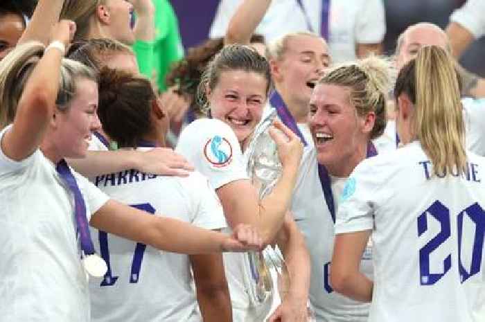 Queen, David Beckham and Adele lead tributes as England win Women's Euro 2022