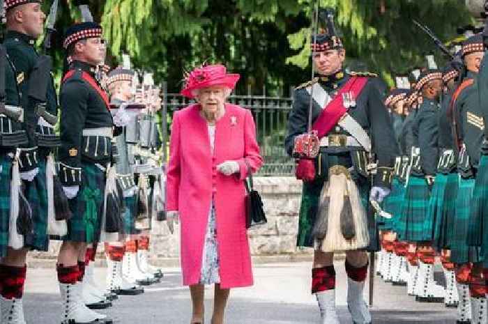 Queen axes traditional Balmoral welcome amid fresh health fears