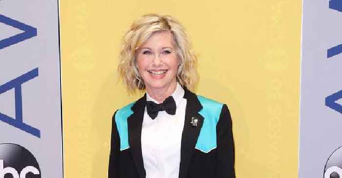 Olivia Newton-John's Niece Details Final Moments Of Actress' Life, Says She Was 'Skinny & Unwell'