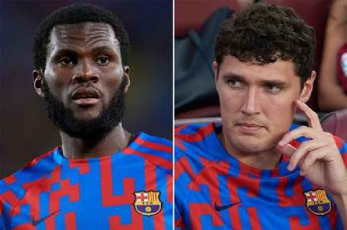 New Barcelona duo 'can leave on free transfers' if registration isn't sorted by Saturday