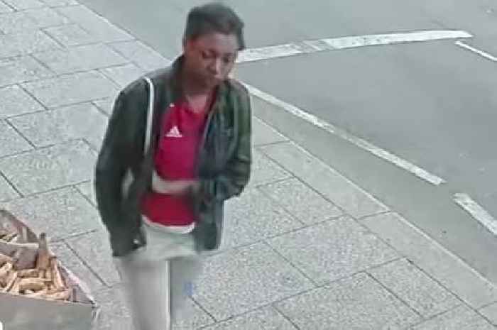 Owami Davies: Police release new CCTV footage of missing student nurse who was last seen in Croydon
