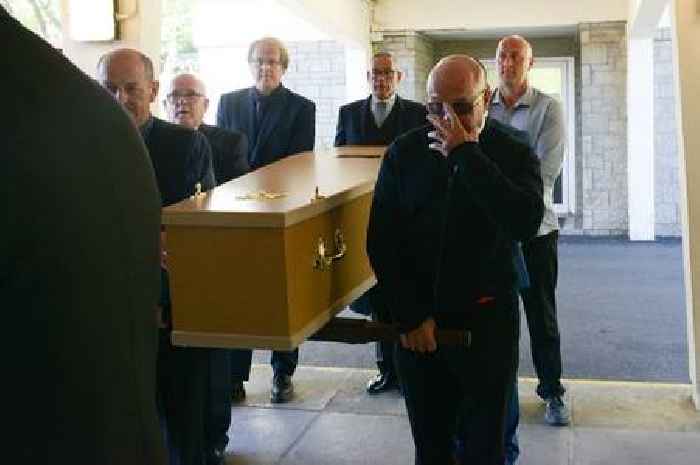 Johnny 'Mad Dog' Adair carries coffin of UDA best pal Sam 'Skelly' McCrory