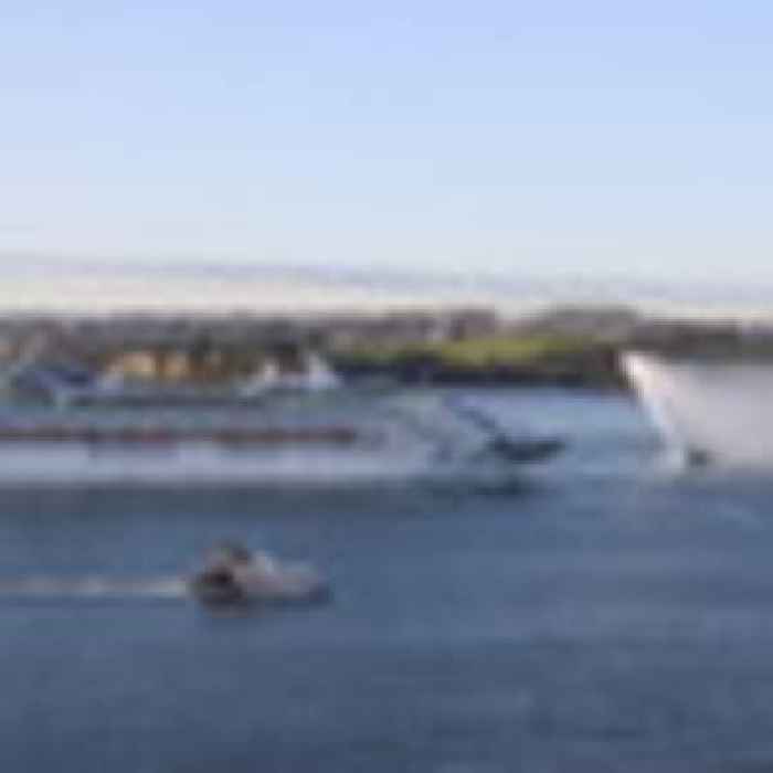 First cruise ship in Auckland since pandemic welcomed by Phil Goff, local business owners