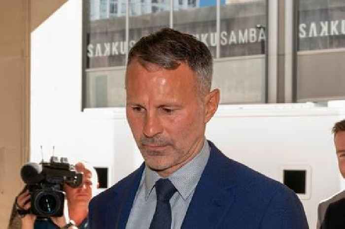 Ryan Giggs had 'blood on mouth' as police arrived from 'you headbutted my sister' call