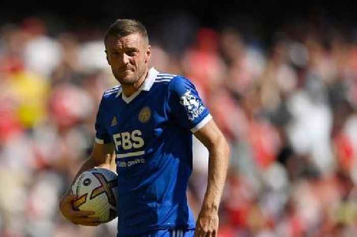 Man Utd 'weighing up move' for Leicester veteran Jamie Vardy as striker search continues