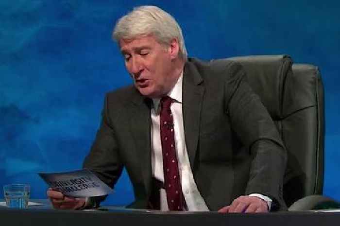 Jeremy Paxman quits as BBC University Challenge host after 28 years