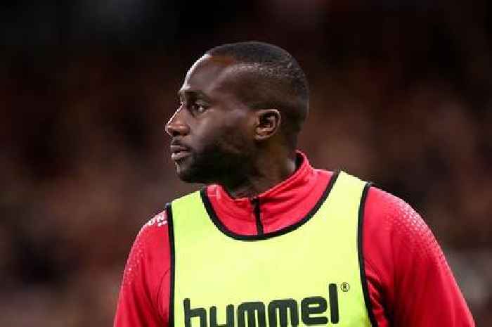 Nigel Pearson outlines Sol Bamba plan as former Cardiff City defender trains with Bristol City