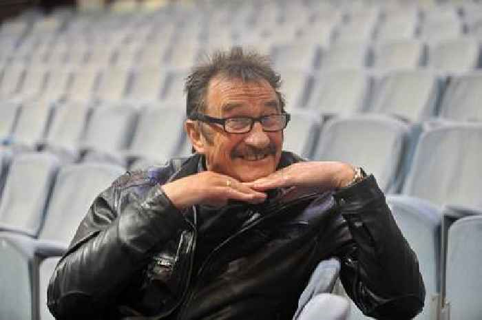 Paul Chuckle to perform Grimsby DJ set at a bingo rave