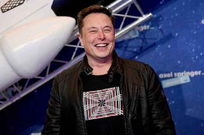 Elon Musk's net worth would let Tesla tycoon buy Man Utd a staggering 426 times