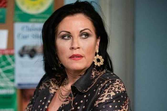 BBC Eastenders star Jessie Wallace sparks rumours she's secretly married partner