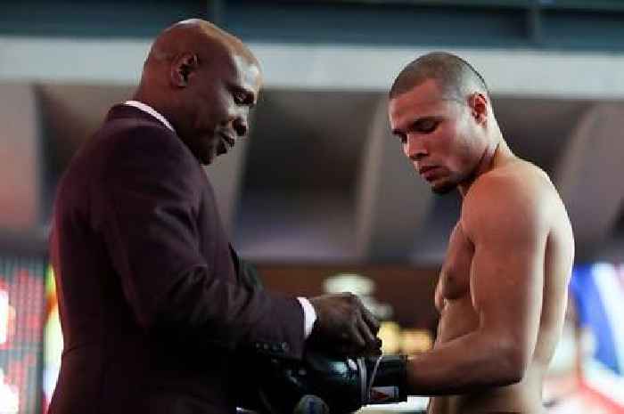 Chris Eubank Jr reveals dad hasn't accepted offer to be in corner for Conor Benn fight