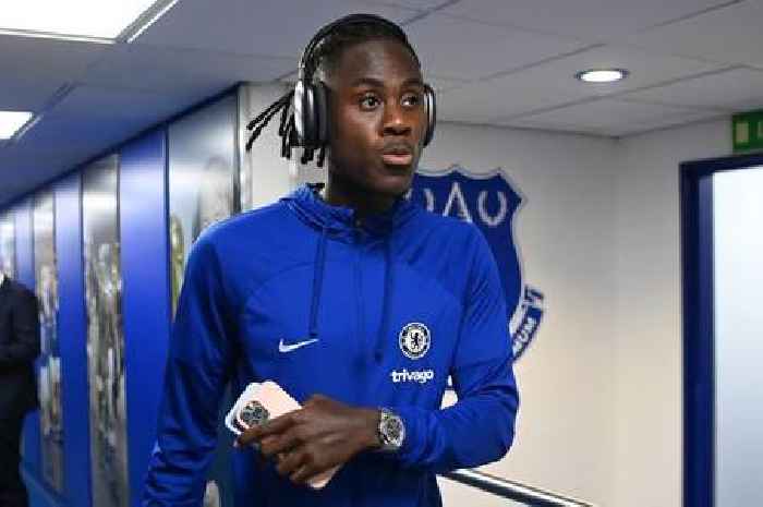 Tottenham join £42m Chelsea transfer race as youngster considers future amid Wesley Fofana bid