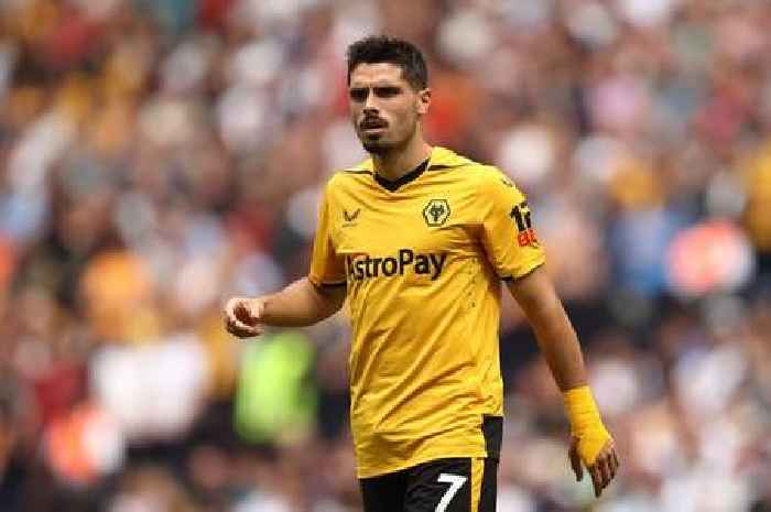 Manchester United 'offered' Arsenal transfer target after £50m Wolves claims