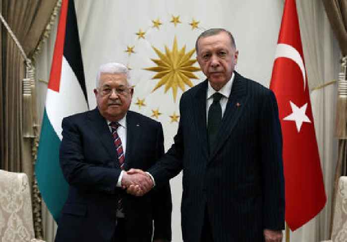 Palestinians welcome Turkey-Israel normalization, Ankara says