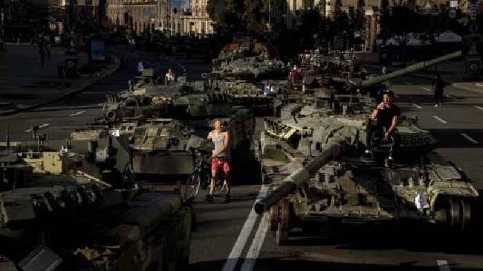 Ukraine Girds For Heavy Attacks As It Marks Independence Day