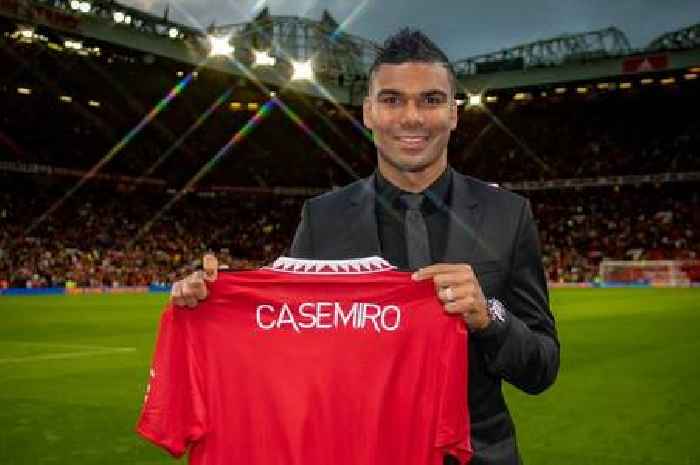 Casemiro says sorry to Man Utd fans for 'not speaking English' but vows to learn