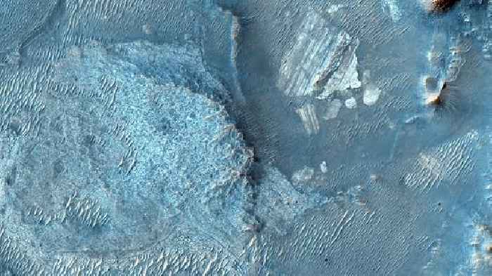 Strange Place on Mars Had a Landing Pad Ready for Curiosity, Rover Went Elsewhere