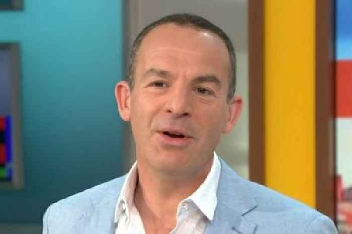 Martin Lewis warns against cancelling energy bill direct debits amid price cap hike