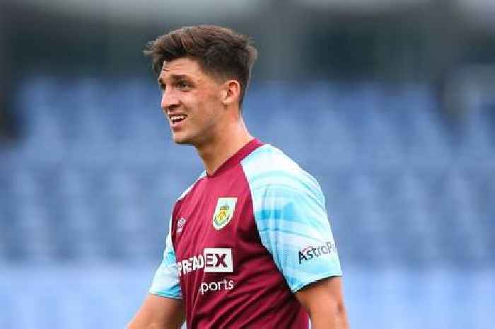 Bristol Rovers announce third deadline day signing as defender joins from Burnley