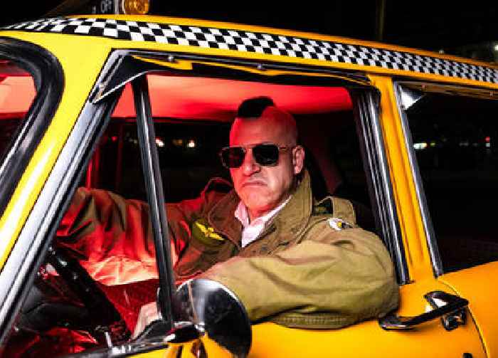 Are You Talkin' to Me? Punk Band Reimagines DeNiro's 'Taxi Driver' in New Music Video