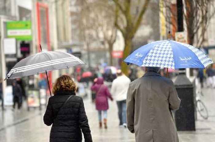 Hertfordshire weather: Met Office predicts rain showers across the region - today's weather forecast