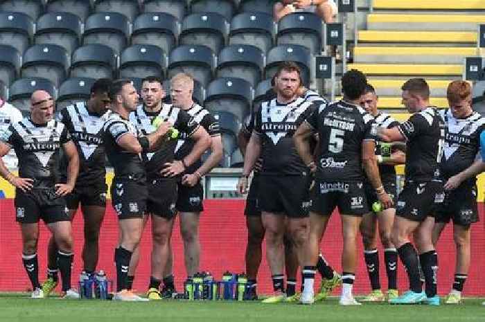 Hull FC supporters take aim at players after Brett Hodgson's exit