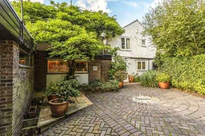 Home in 20th century timewarp in Gloucestershire for sale