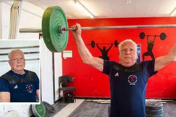 Scots great-grandad is UK's oldest competitive weightlifter at age of 87