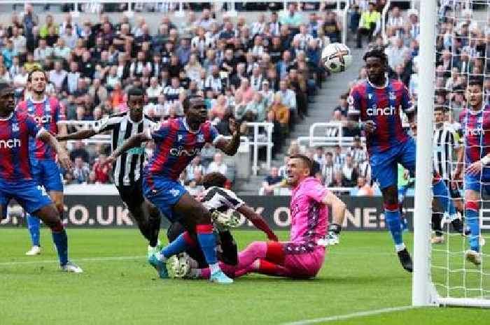 Ex Premier League ref agrees with Newcastle United boss after 'worst option' vs Crystal Palace