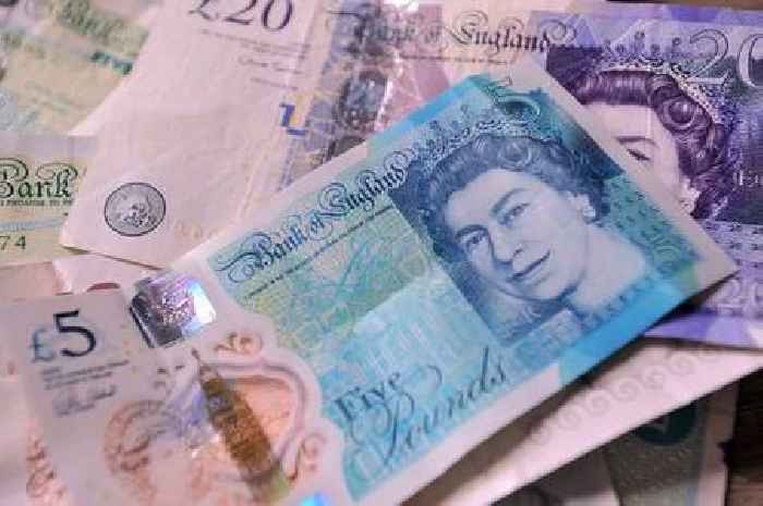 Banknotes and coins to change in the wake of Queen's death
