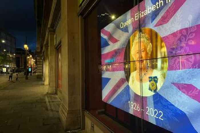 Death of Queen Elizabeth II - tributes from across Nottinghamshire as nation enters mourning