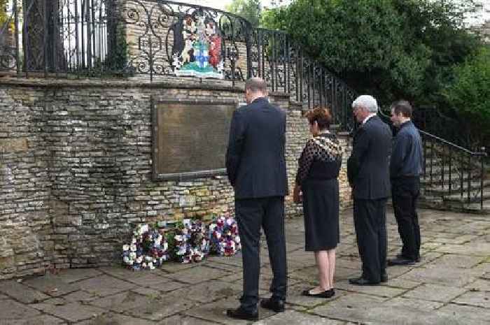 Royal Town pays tribute to Queen Elizabeth II as national mourning begins