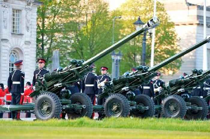 What time is gun salute today after the Queen's death as Operation London Bridge begins?