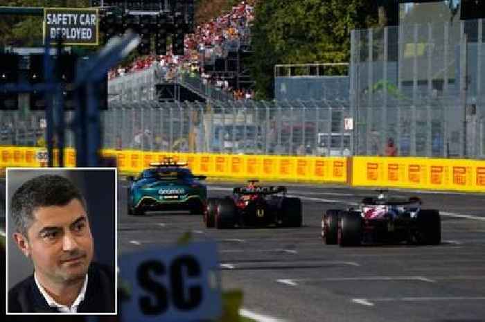 Ex-F1 champion pays Michael Masi backhanded compliment after 'new low' at Italian GP