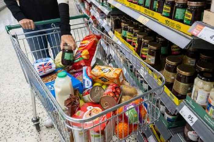 Warning as shoppers see grocery bills soar by £571 a year