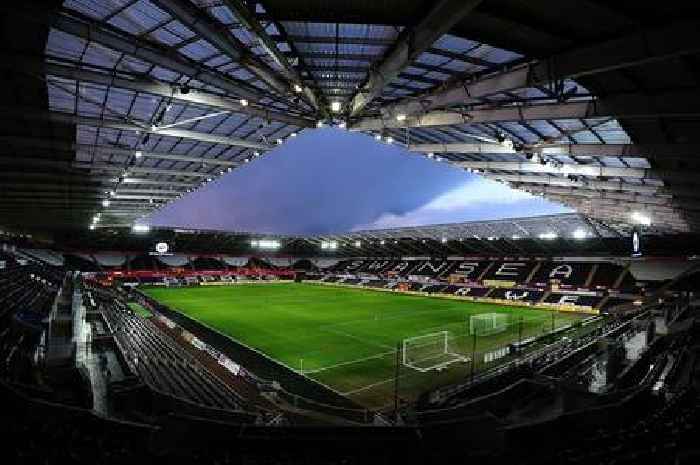 Swansea City v Sheffield United Live: Kick-off time, team news and score updates
