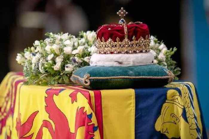 Two national silences for Queen among plans between now and Monday