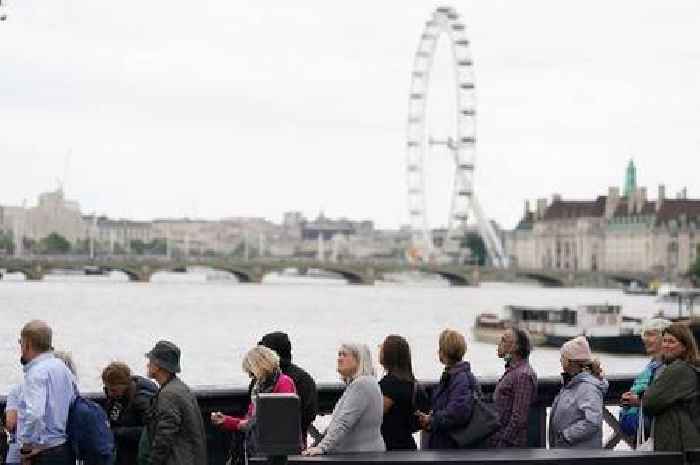 Queue to see Queen lying in state is paused for 'at least' six hours after reaching capacity