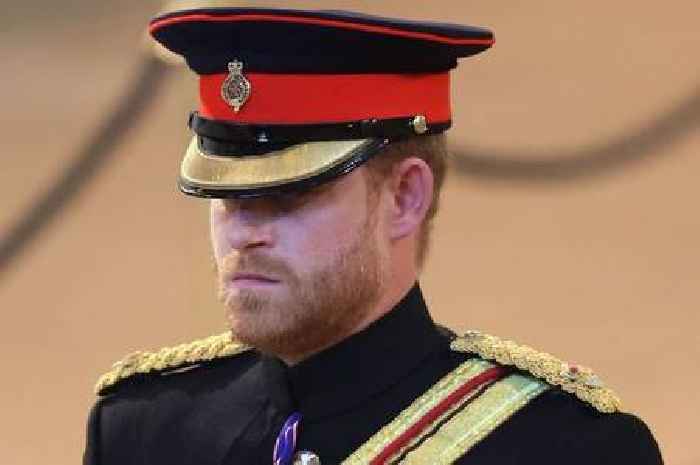 Prince Harry 'heartbroken' after detail changed on military uniform for Queen's vigil