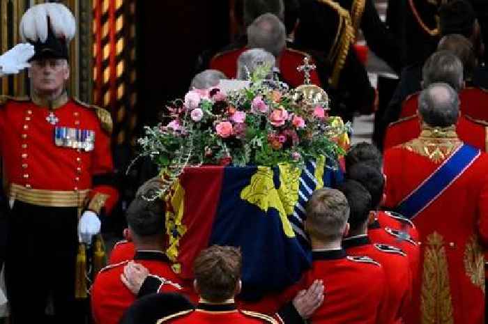 Huw Edwards reveals what the card on top of the Queen's coffin actually said