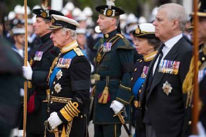 What are King Charles, Prince William and other members of the royal family wearing for Queen Elizabeth's funeral