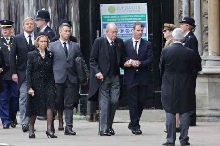 Why does Spain have two Kings at the Queen's funeral? The controversy behind Juan Carlos' abdication 