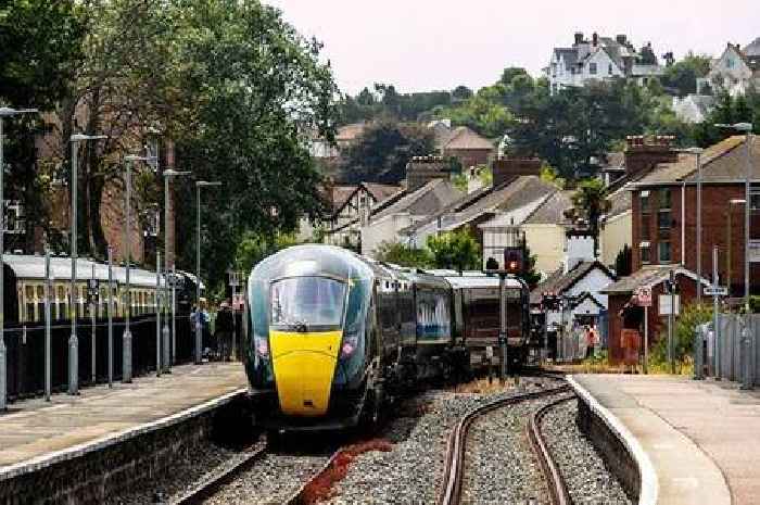 Train chaos sees Devon mourners miss Queen's funeral