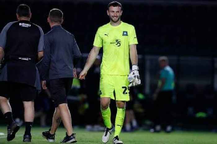 Plymouth Argyle goalkeeper Callum Burton signs new contract until 2024