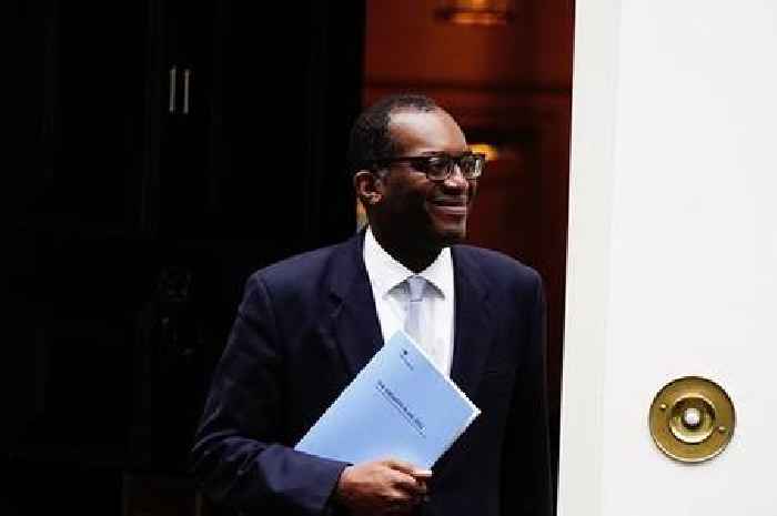 How much people on different income levels will save from all of Kwasi Kwarteng's tax cuts