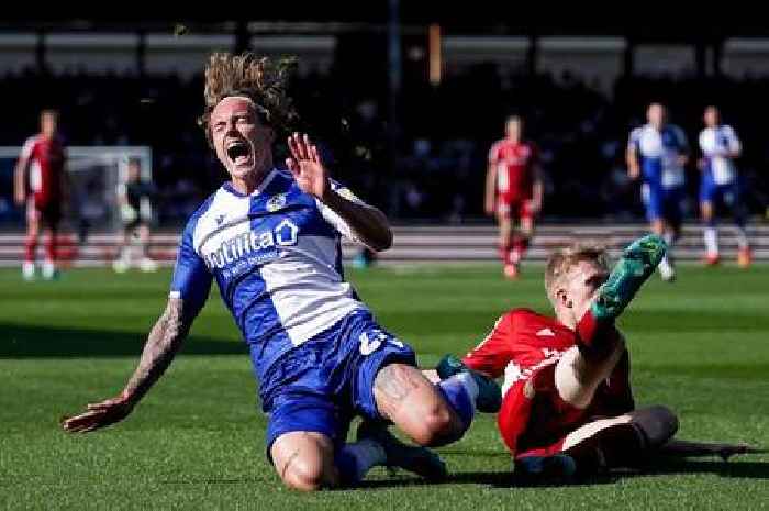 Bristol Rovers verdict: Gas outsmarted by Accrington amid changing mood at the Mem