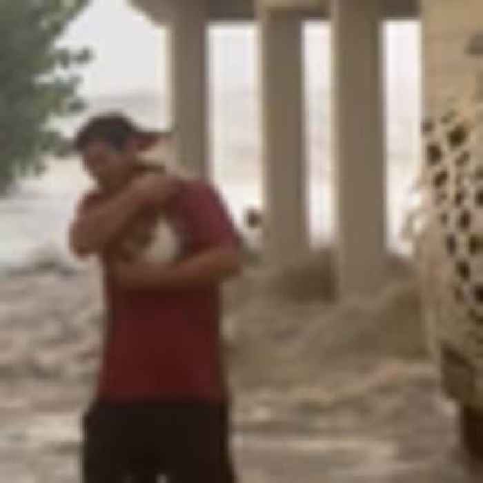 Incredible Hurricane Ian moments go viral as 'catastrophic' storm surges through Florida