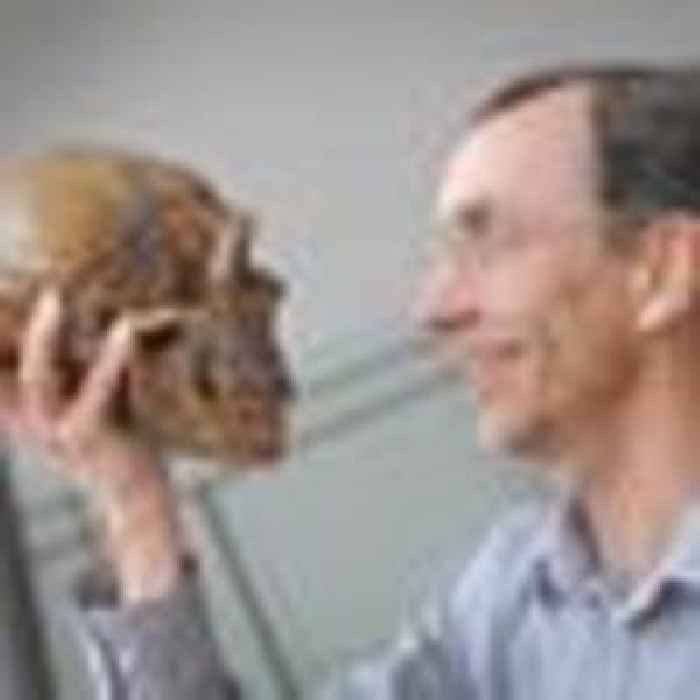 Swedish scientist wins Nobel Prize for work on human evolution