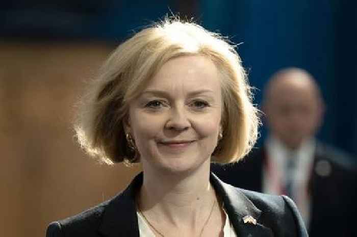 Row over Universal Credit and other DWP benefits amid fears of Liz Truss cut