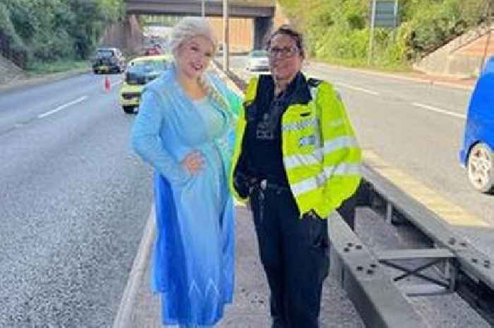 Drivers belt out 'Let It Go' as Elsa's car breaks down on A50